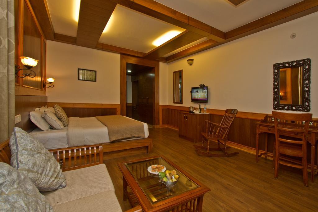 Vivaan The Sunrise Resort Манали Экстерьер фото