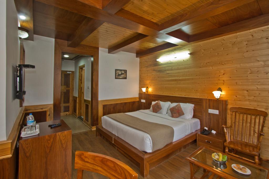 Vivaan The Sunrise Resort Манали Экстерьер фото